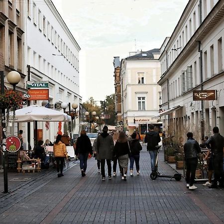 Sanera Hostel Varsó Kültér fotó
