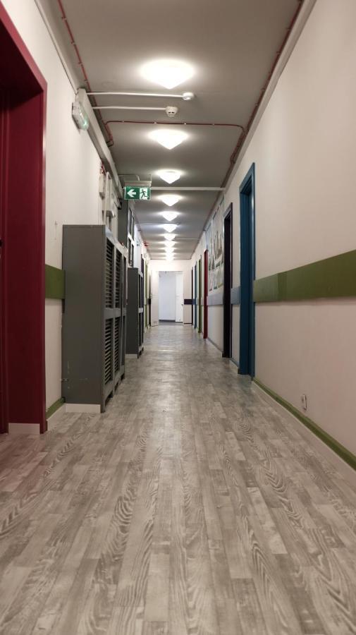 Sanera Hostel Varsó Kültér fotó